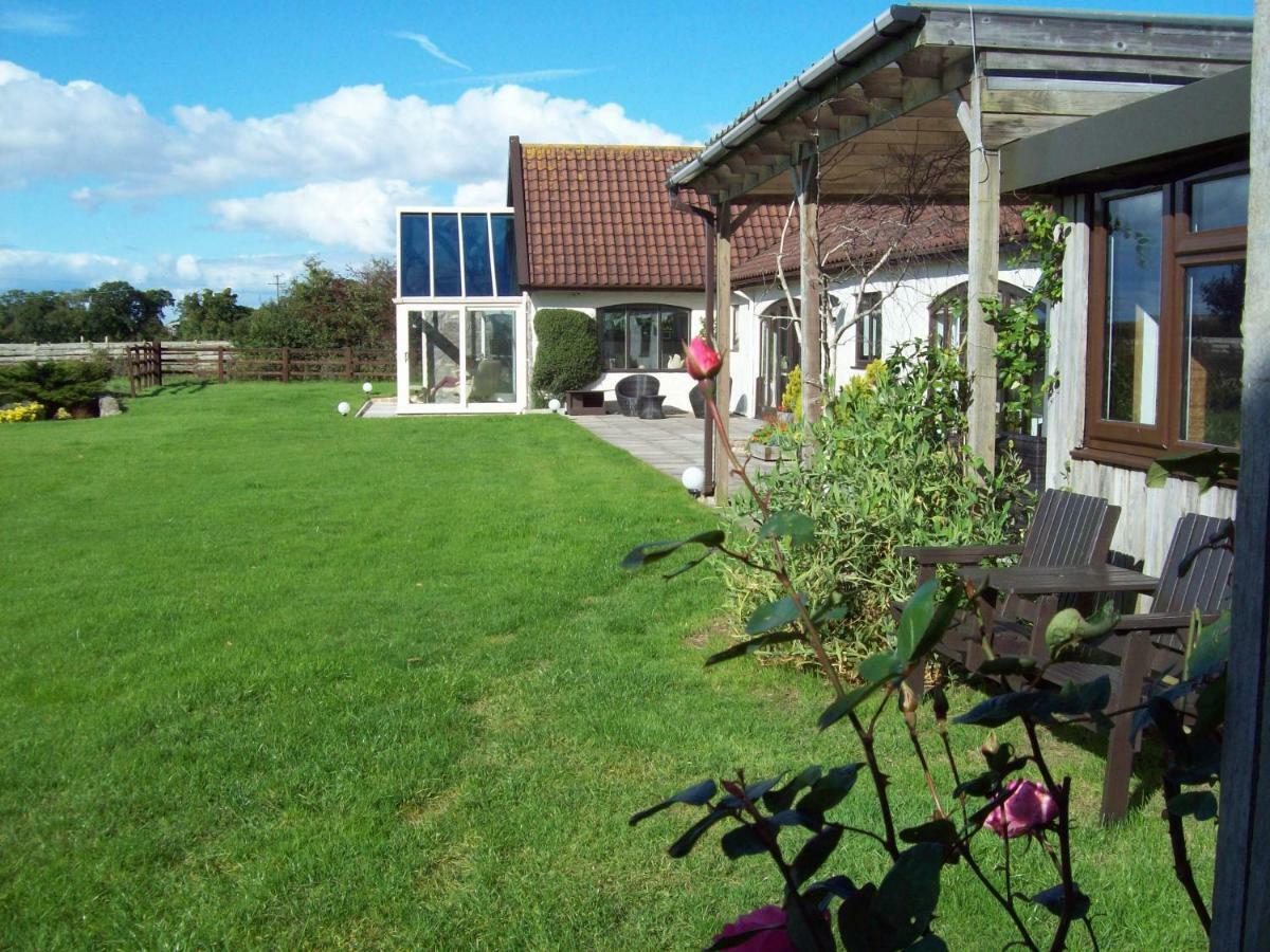 Willow Barn Boutique B&B Worle Экстерьер фото